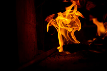 FUEGO NOCTURNO