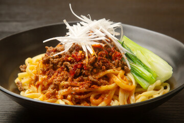 汁なし担々麺