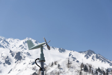 黒部平パノラマテラスの風向風速計