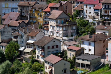 Vue sur la ville de Saint-Claude (Jura, France)