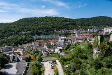 Vue sur la ville de Saint-Claude (Jura, France)