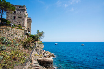 친퀘떼레, 이탈리아