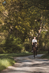 Reiterin / reiten