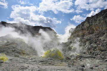 硫黄山（北海道）