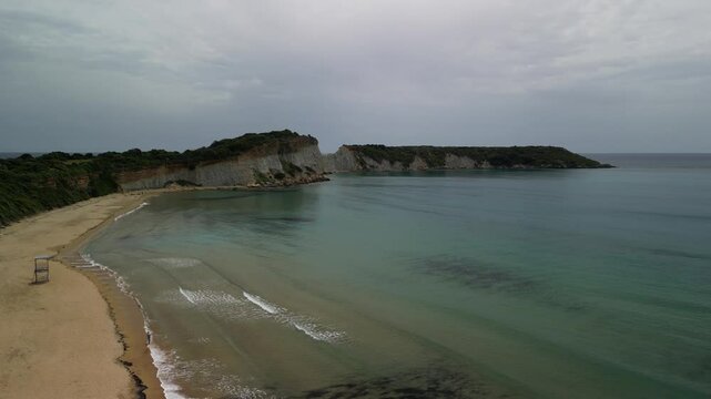 Gerakas Beach - Zakynthos - Grecja - piękna plaża nagrana dronem