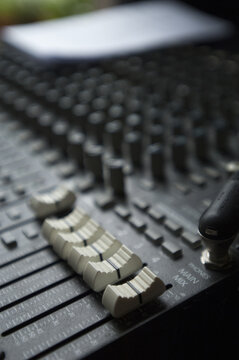 Audio Mixer