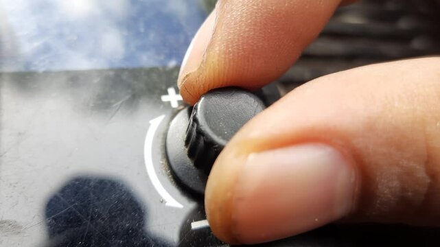 Macro Finger Adjusting Black Rotary Volume Knob