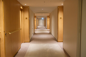 ホテルの廊下