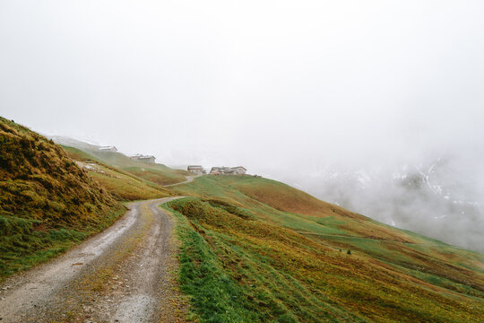 Alm im Gro&szlig;en Walsertal bei Wolken und Nebel