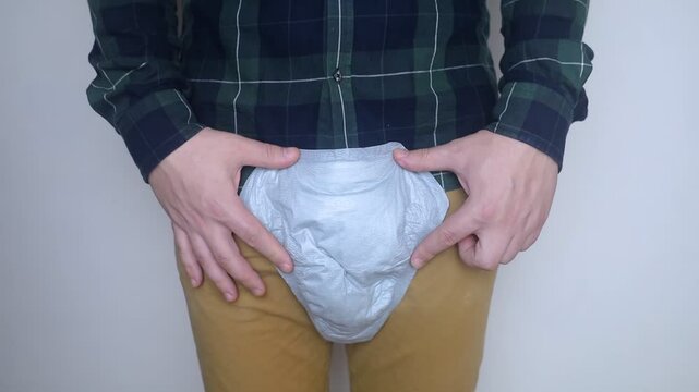 Incontinence pads for men. Urinary incontinence. Sanitary pads for men with problems of the genitourinary system. Urine leakage due to prostatitis or stress. Help with small volumes of leaking liquid