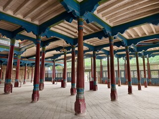 Kuqa Mosque, also known as the Kucha Grand Mosque, is the second-largest mosque in Xinjiang, China