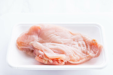 パック入り鶏むね肉