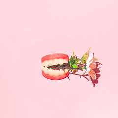 Teeth that chew flowers