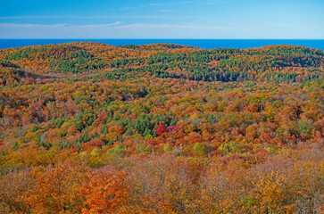 Fall Comes to the Porcupine Mountains