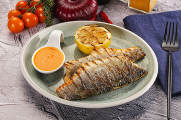 Grilled seabass fillet with lemon