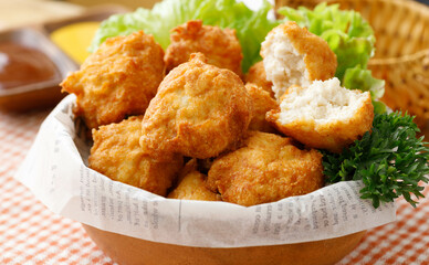 ささみと豆腐のチキンナゲット