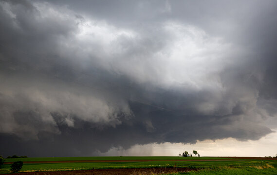 Tornado warned storm cell in Juneau, Wisconsin.