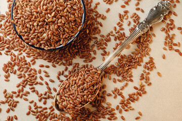 Discover the richness of organic brown rice scattered with care