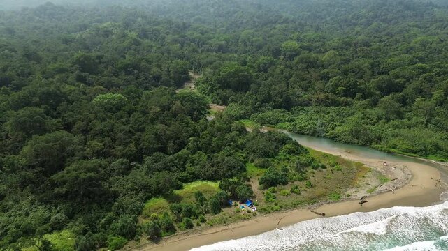 drone view meru island