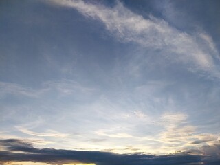 Blue Horizon’s Cloudy Brushstrokes