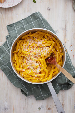 saffron pasta