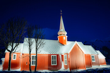 Eglise iles Lofoten - Norv&egrave;ge - La nuit