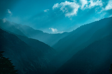 Fototapeta premium clouds in the mountains