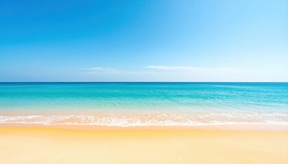 Obraz premium Sunny Beach Scene With Turquoise Water