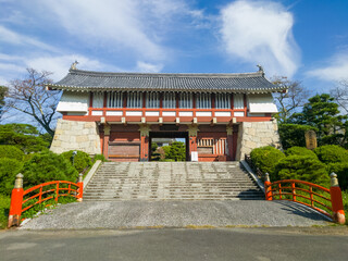 Fototapeta premium 伏見桃山城運動公園の門