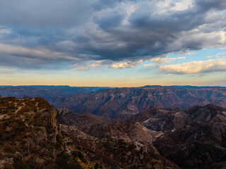 Vista panoramica de la sierra tarahumara, Barrancas del cobre Chihuahua