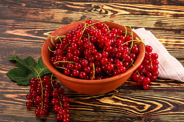 Ripe and juicy red currants berry