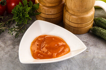 Tasty burger sauce in the bowl