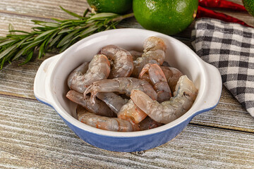 Raw peeled shrimp for cooking