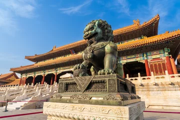 Fototapeten Peking Bronze Lion at the Forbidden City in Beijing  © zhengzaishanchu