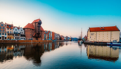 Gdansk with Motlawa river in Poland. Old town colourful house with Zuraw or crane © Zedspider