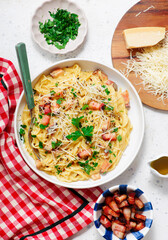 Spaghetti carbonara in a ceramic plate.top veiw