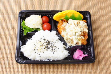 チキン南蛮弁当