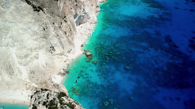Mizithres - Zakynthos - Grecja - piękna plaża nagrana dronem