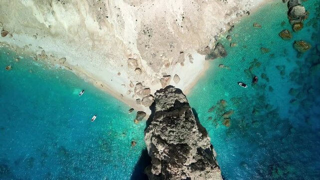 Mizithres - Zakynthos - Grecja - piękna plaża nagrana dronem