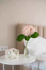 Discover Elegant Bedroom Decor That Features a Beautiful Hydrangea Flower Arrangement