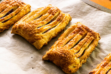 Puff pastry with raspberry jam and cream cheese