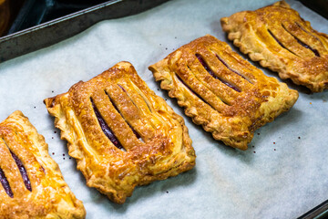 Puff pastry with raspberry jam and cream cheese