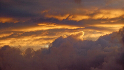 Fototapeta premium sunrise over the mountains