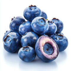 Obraz premium Pile of blueberries close up view on a white background
