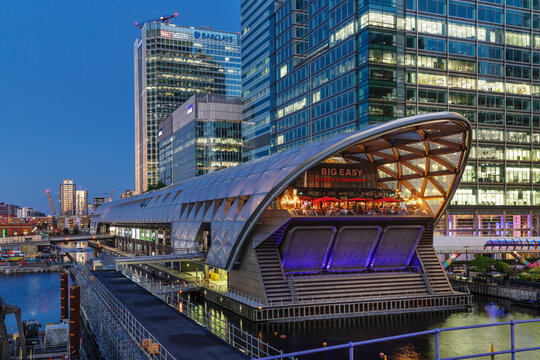 Crossrail Station, Canary Wharf, London, England,