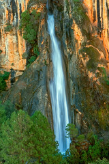 Cascada de Linarejos o de cola de caballo, en el parque natural de Cazorla, Segura y Las Villas.