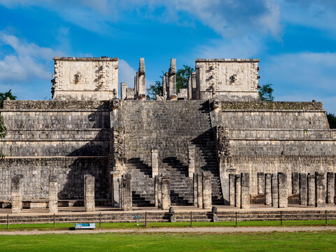 Temple of the Warriors, Chichen Itza, Yucatan State, Mexico