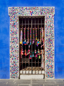 Alley of the frogs, Los Sapos Neighbourhood, City of Puebla, Puebla State, Mexico
