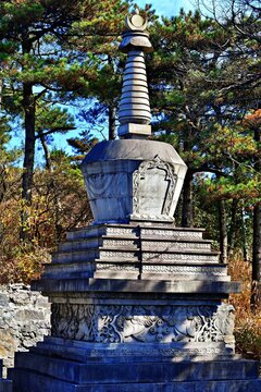 A stone pagoda at Nuona Pagoda Temple, aka Small Heavenly Pool Temple, a Tibetan Temple in Lushan (Mount Lu), Jiujiang City, Jiangxi, China