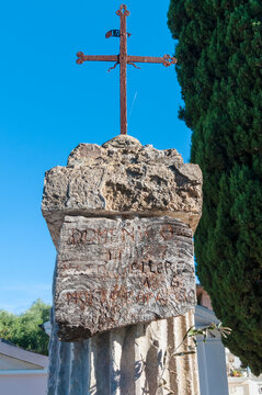 Capalbio&rsquo;s cemetery, Column of Brigand Domenico Tiburzi (1896) Tuscan Robin Hood, Capalbio, Province of Grosseto, Tuscany, Italy